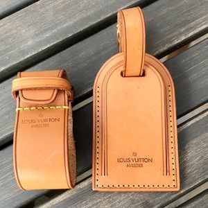 ❤️ Auth. Louis Vuitton Luggage NameTag & Poignet❤️